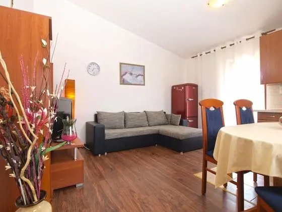 Apart Daire, 2 Yatak Odası (934/2232)