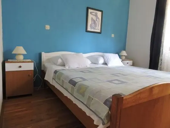 Comfort Apart Daire, Bahçe Manzaralı