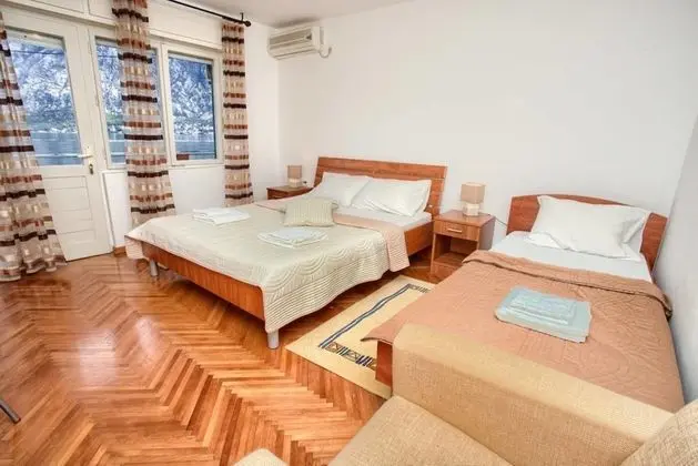 Ev, 4 Yatak Odası, 2 Banyolu, Deniz Manzaralı