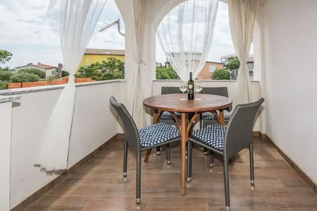 Classic Apartment A1