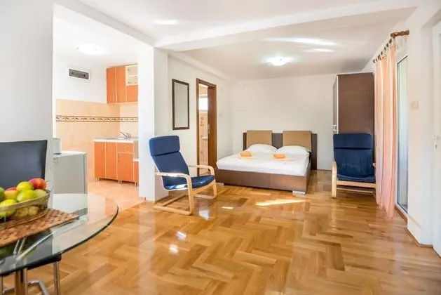 Stüdyo, Deniz Manzaralı