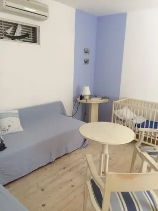 A1- Apartment with garden