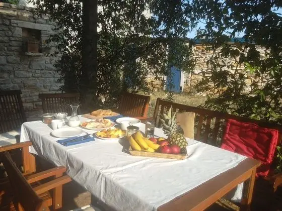 A1- Apartment with garden