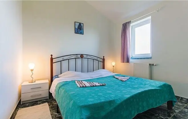 Apart Daire, 2 Yatak Odası (1328/12573)