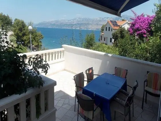 Apart Daire (Three bedroom apartment with terrace )