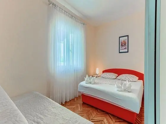 Apart Daire (Three bedroom apartment with terrace )