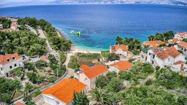 Apart Daire (Three bedroom apartment with terrace )
