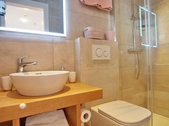 Tek Büyük Yataklı Oda, Deniz Manzaralı