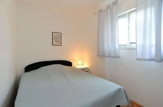 Apart Daire, 2 Yatak Odası (612/1467)