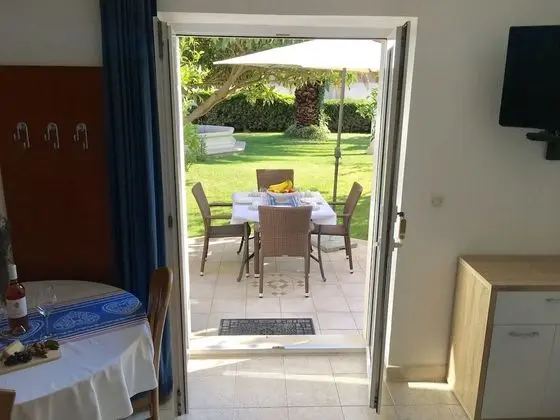 Apart Daire, 1 Yatak Odası, Bahçe Manzaralı (Dupin)