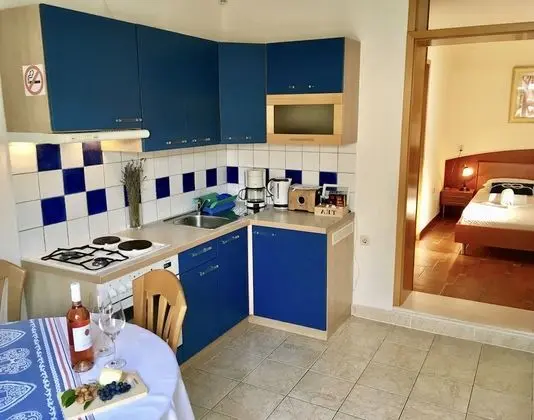 Apart Daire, 1 Yatak Odası, Bahçe Manzaralı (Fontana)