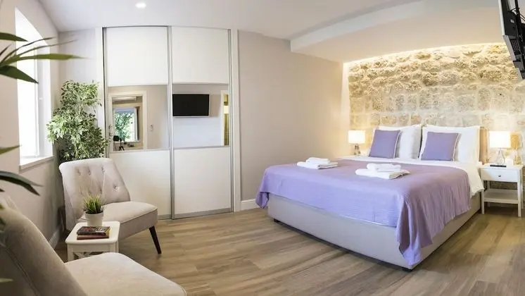 Stüdyo, Deniz Manzaralı