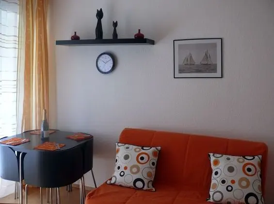 Apart Daire, 1 Çift Kişilik Yatak ve Çekyat
