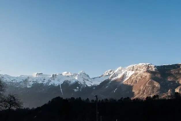 Classic Apart Daire, Dağ Manzaralı