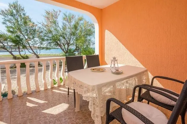 Basic Apartment A1