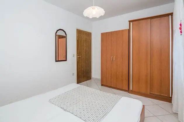 Basic Apartment A1
