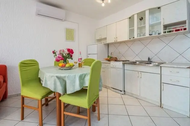 Basic Apartment A1