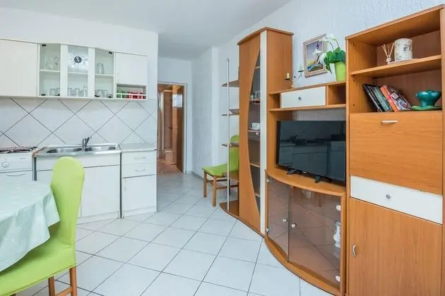 Basic Apartment A1