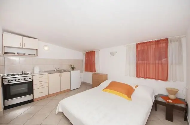 Stüdyo, Teras, Deniz Manzaralı