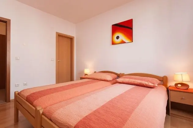 Comfort Apart Daire, Bahçe Manzaralı