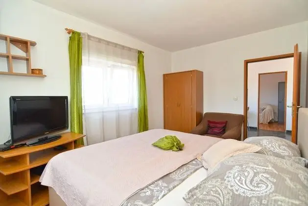 Apart Daire, 2 Yatak Odası (1008/3314)