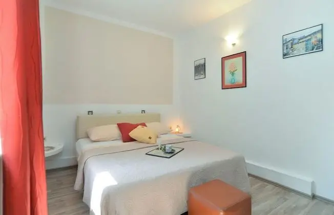 Apart Daire, 3 Yatak Odası (1008/3316)