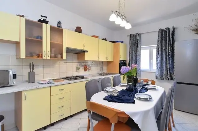 Apart Daire, 3 Yatak Odası (1008/3316)