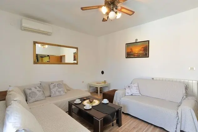 Apart Daire, 3 Yatak Odası (1008/3316)