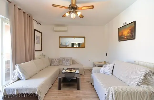 Apart Daire, 3 Yatak Odası (1008/3316)