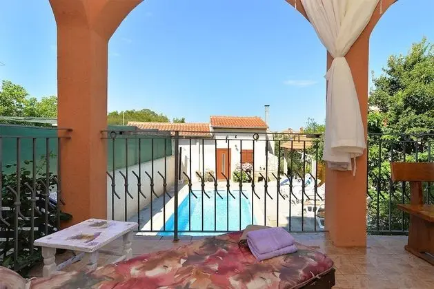 Apart Daire, 3 Yatak Odası (1008/3316)