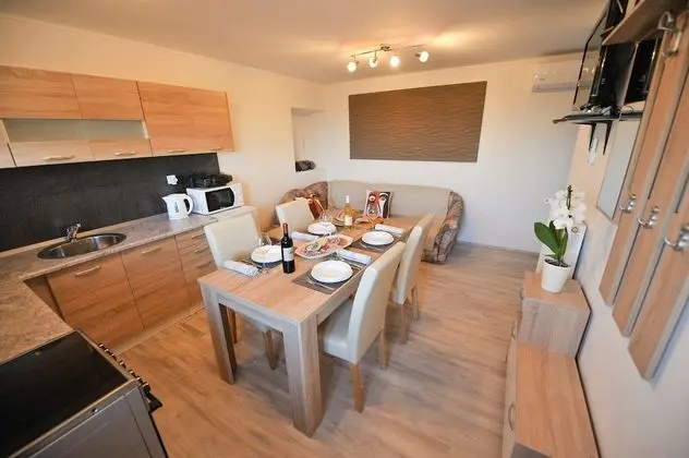 Apart Daire (Wellness with hot tub&sauna)