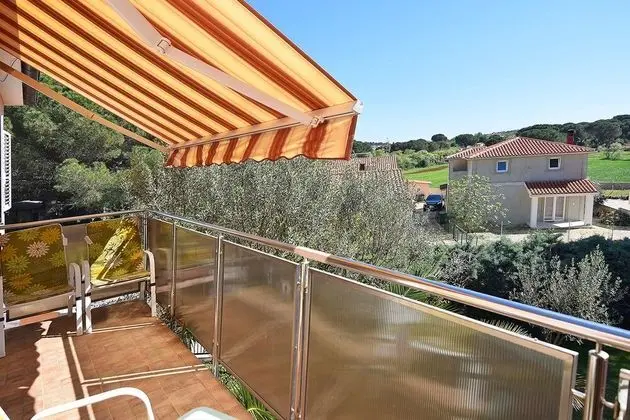 Basic Daire, 2 Yatak Odası, Bahçe Manzaralı