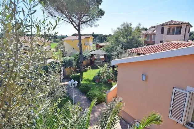 Basic Daire, 2 Yatak Odası, Bahçe Manzaralı