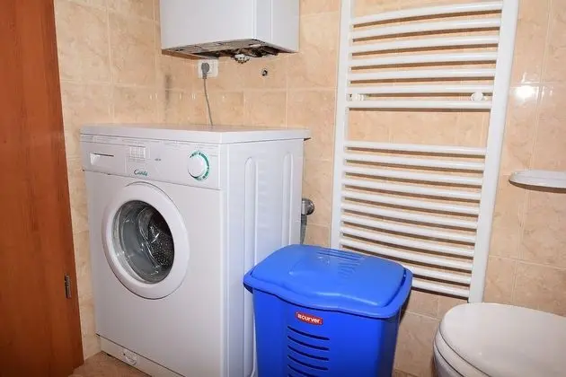 Basic Daire, 2 Yatak Odası, Bahçe Manzaralı