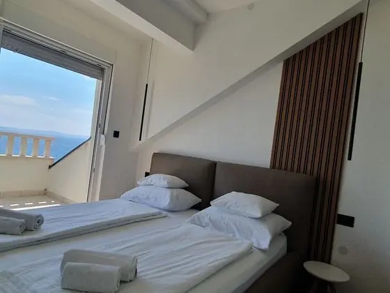 Oda, Balkon, Deniz Manzaralı