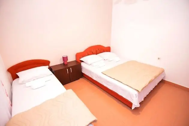 Apart Daire, 2 Yatak Odası, Avlu