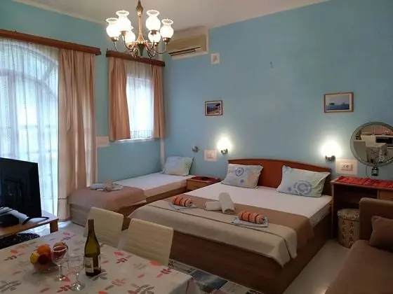 Stüdyo, Teras
