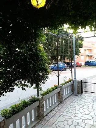 Stüdyo, Teras