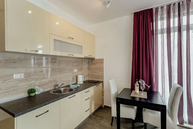 Stüdyo, Deniz Manzaralı