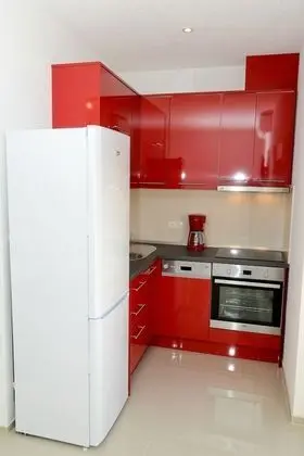 Apart Daire, Birden Çok Yatak, Sigara İçilmez, Bahçe Manzaralı