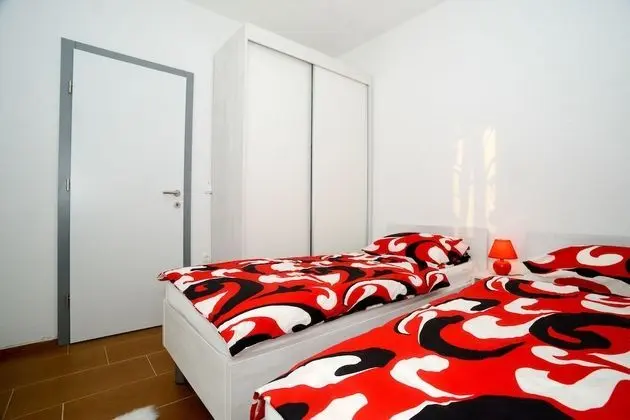 Apart Daire, Birden Çok Yatak, Sigara İçilmez, Bahçe Manzaralı