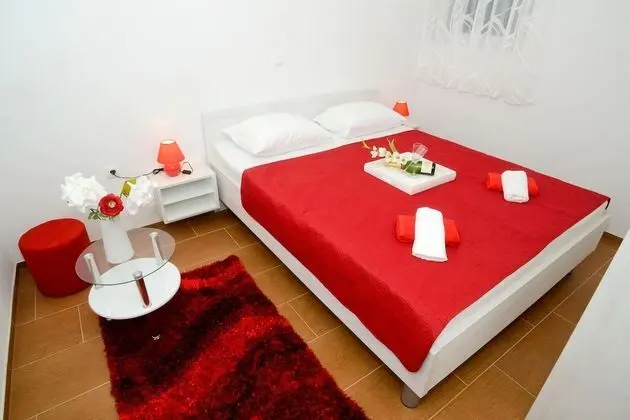 Apart Daire, Birden Çok Yatak, Sigara İçilmez, Deniz Manzaralı
