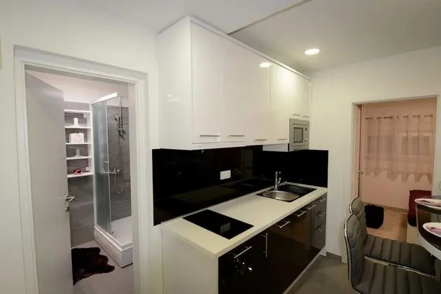 Apart Daire, Birden Çok Yatak, Sigara İçilmez, Havuz Manzaralı