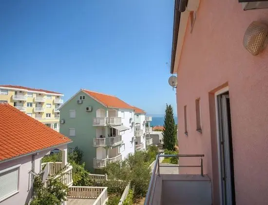 Apart Daire, 2 Yatak Odası, Balkon, Deniz Manzaralı