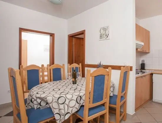 Apart Daire, 2 Yatak Odası, Balkon, Deniz Manzaralı