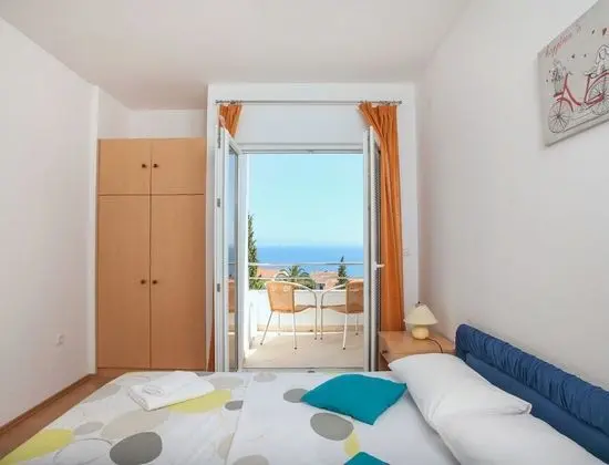 Apart Daire, 2 Yatak Odası, Balkon, Deniz Manzaralı