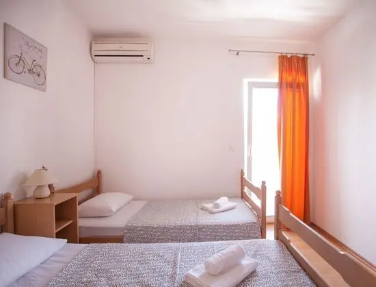 Apart Daire, 2 Yatak Odası, Balkon, Deniz Manzaralı