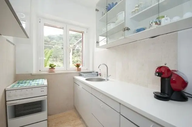 Apart Daire (Two Bedroom Apartment with Garden)