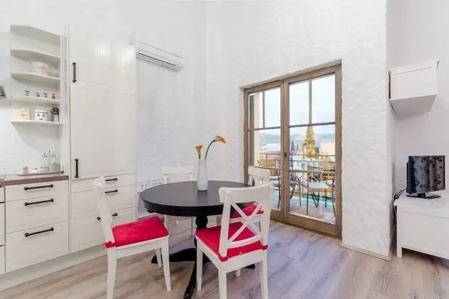 Apart Daire, 2 Yatak Odası, Teras, Deniz Manzaralı