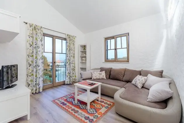 Apart Daire, 2 Yatak Odası, Teras, Deniz Manzaralı